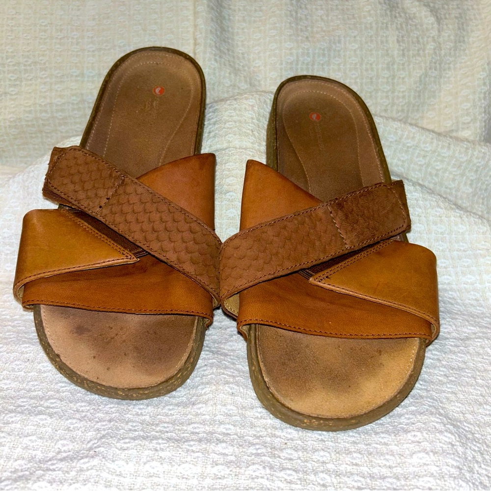 EUC unstructured by Clark’s sandal